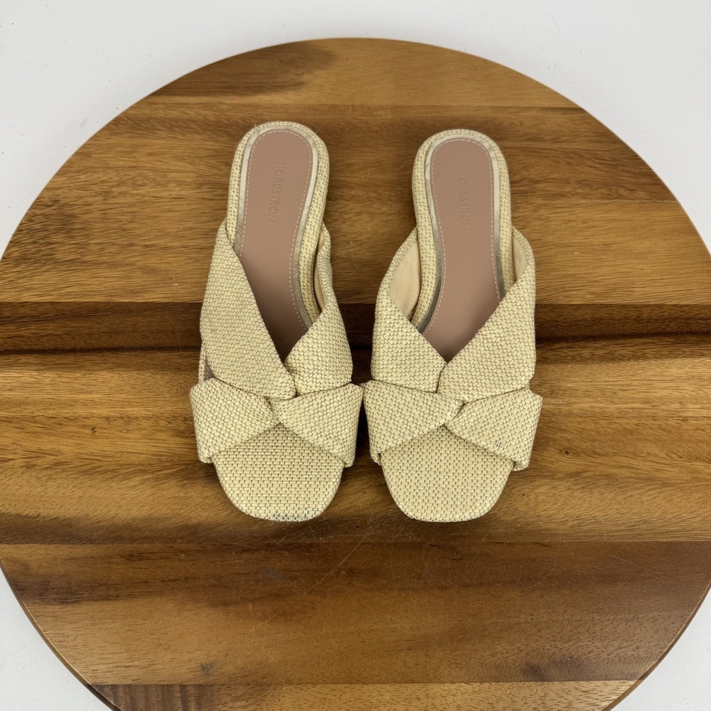 New Womens Nordstrom Cerise Beige Raffia Flat Strappy Slide‎ Sandals Size 6 NWOB